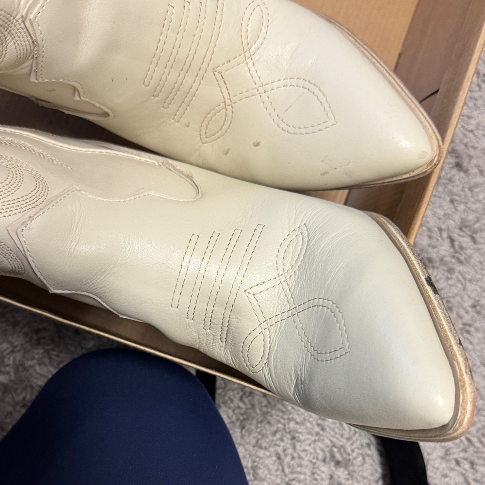 Steve Madden Cream Heeled Boots - Picture 5 of 5